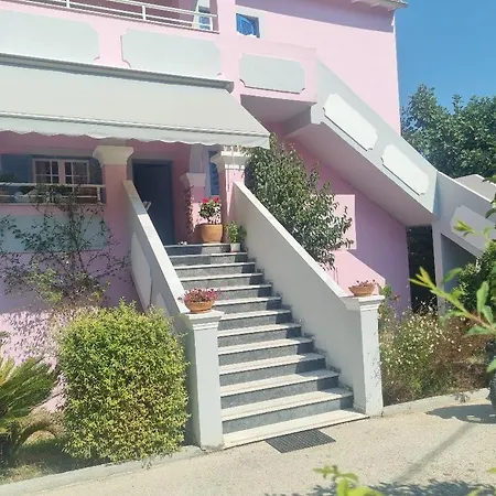 Rosa * Agios Georgios (Corfu)